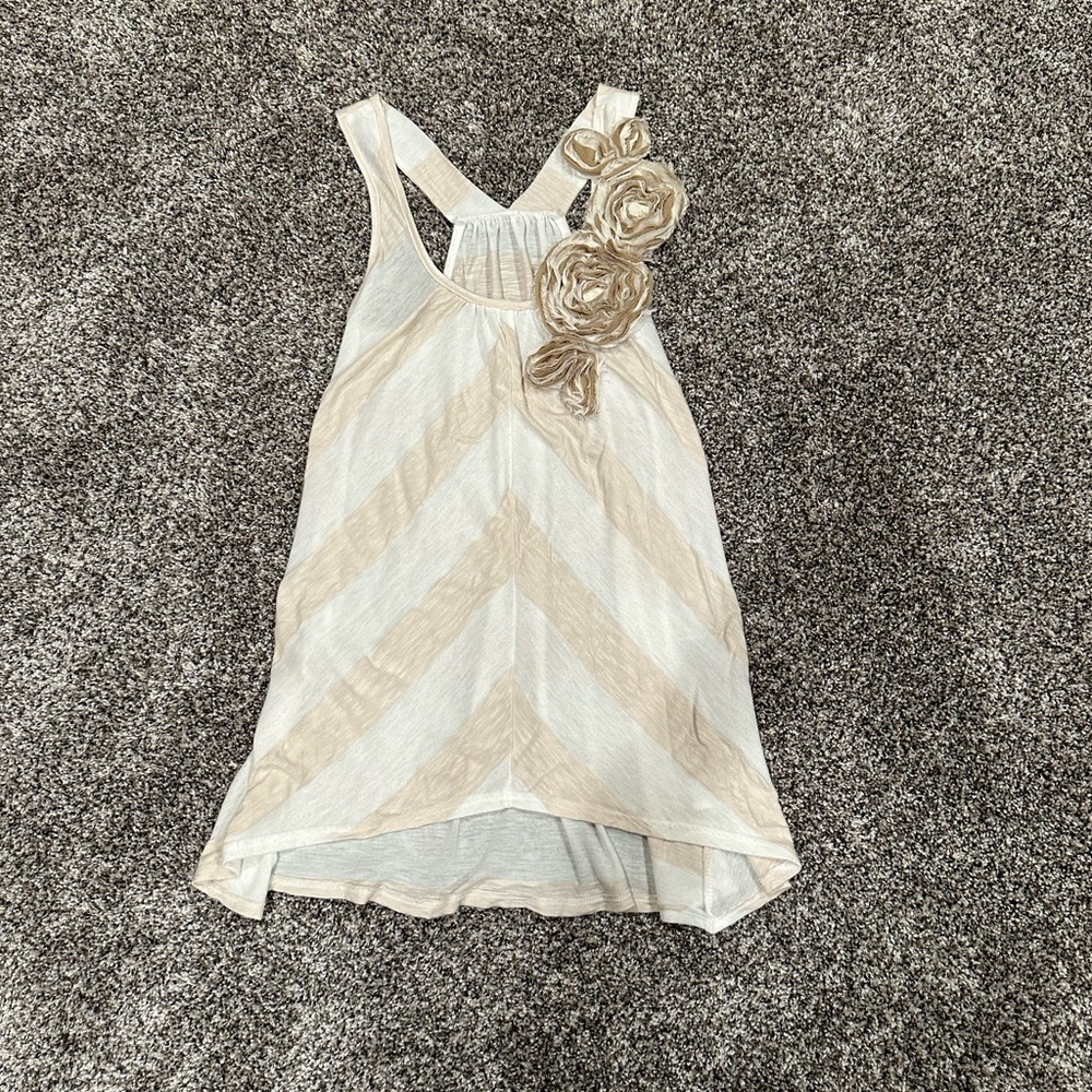 Women’s boho tank Small white and cream with flowers on shoulder. Flowy and cute
